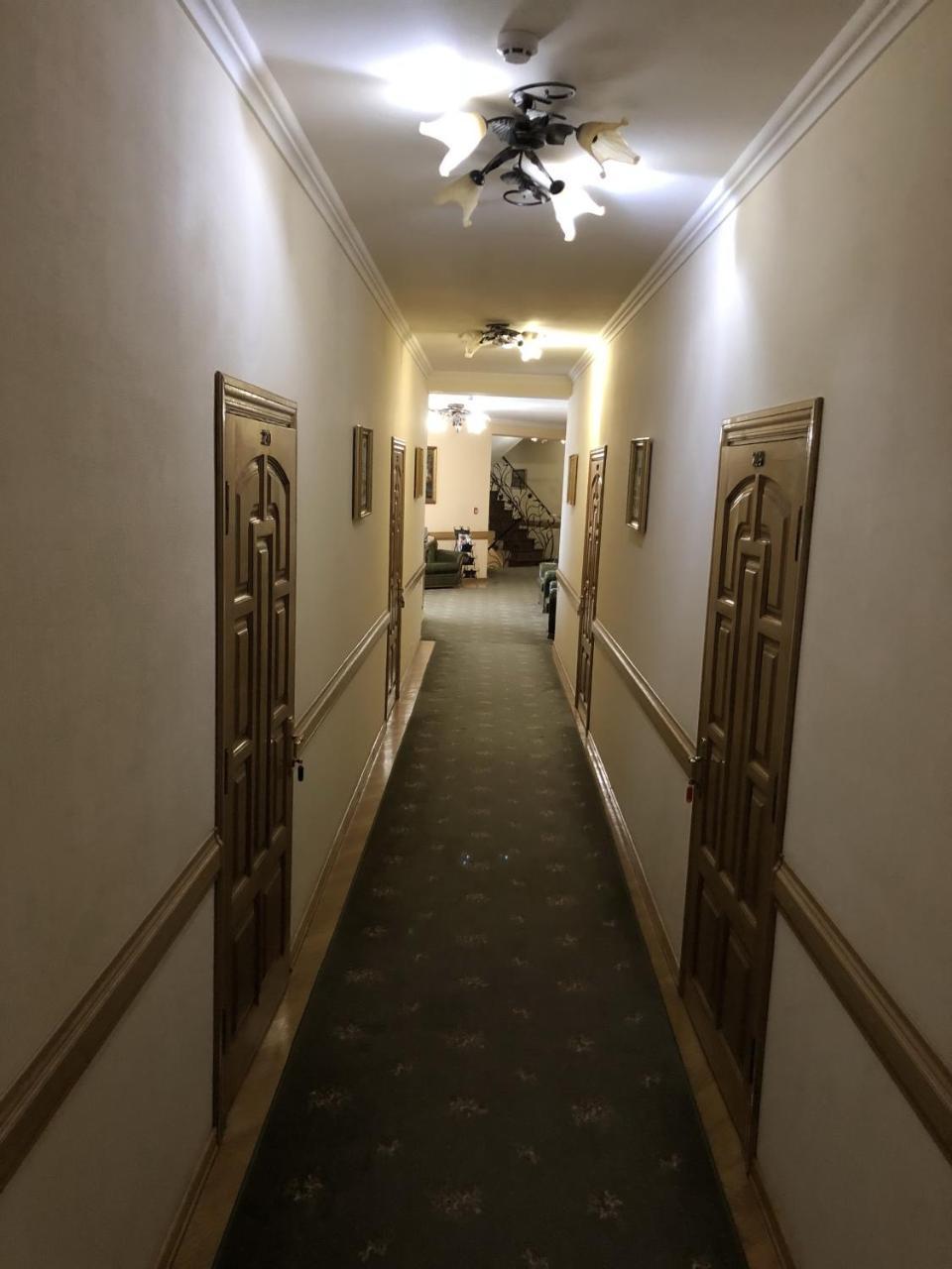 Europe Hotel Brodi Kültér fotó