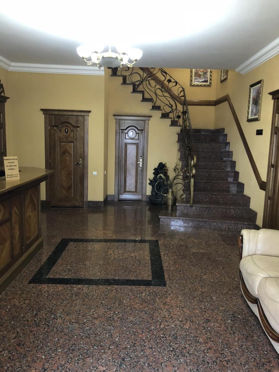 Europe Hotel Brodi Kültér fotó