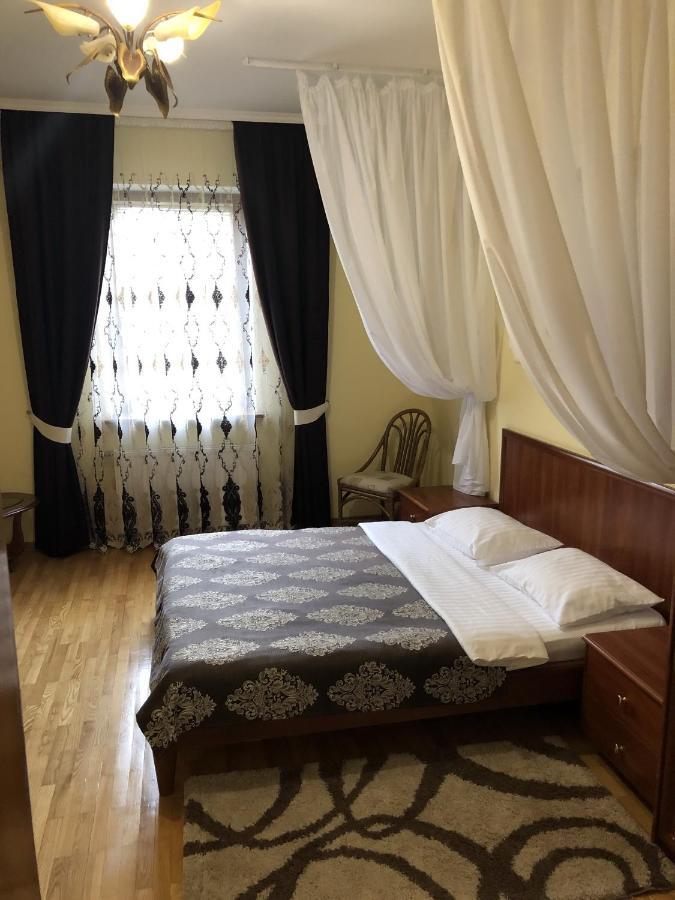 Europe Hotel Brodi Kültér fotó